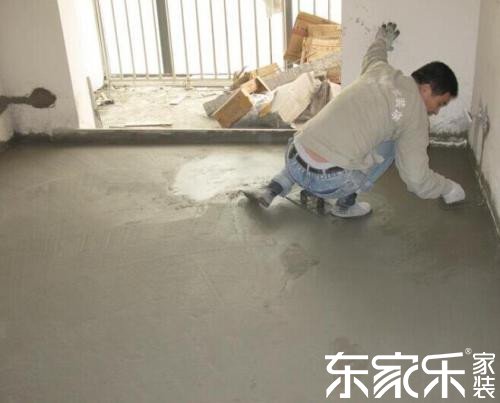 家里裝修自己怎么貼瓷磚？